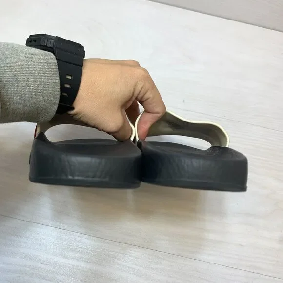 Gucci Pursuit Slide Sandals Women's Size 8 White Black Slip On Casual Shoes - Picture 5 of 12